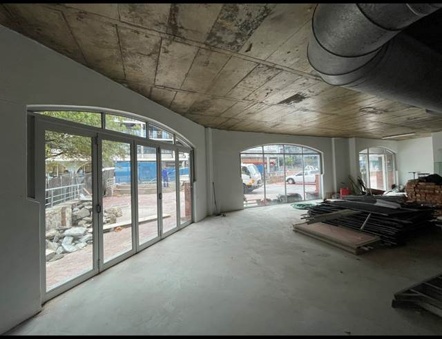 176M² RETAIL TO LET IN GREEN POINT
