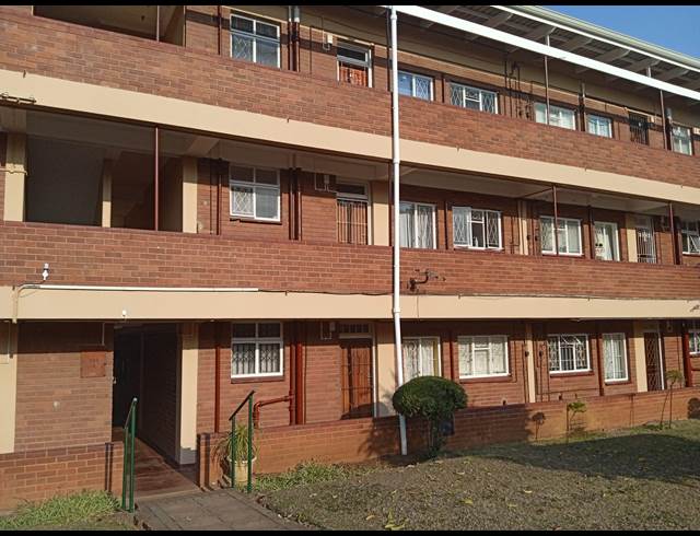 1 bed property to rent in SCOTTSVILLE