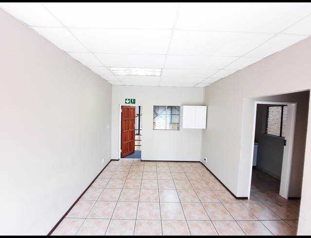 287M² WAREHOUSE TO LET IN STORMILL