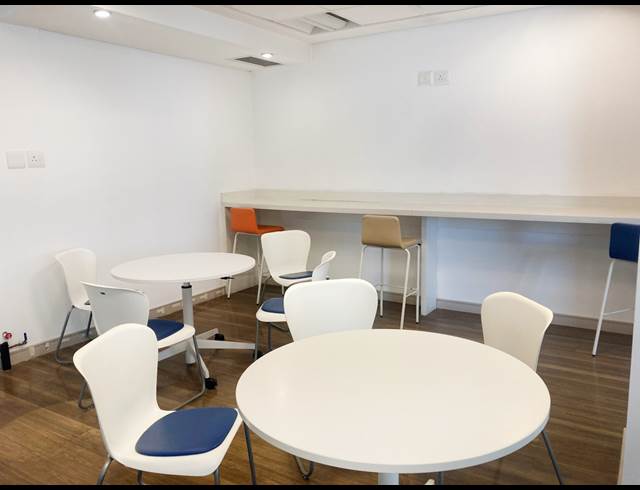 1,600M² OFFICE TO LET IN SANDTON CENTRAL