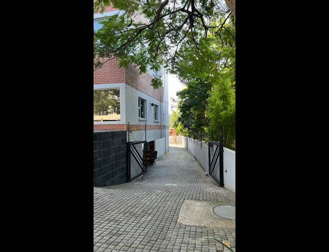 2,395.75M² OFFICE TO LET IN NELSPRUIT EXT 2