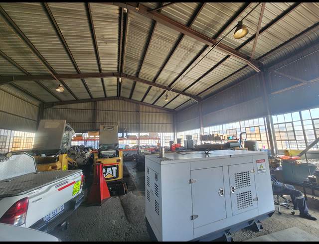 650M² WAREHOUSE TO LET IN WADEVILLE