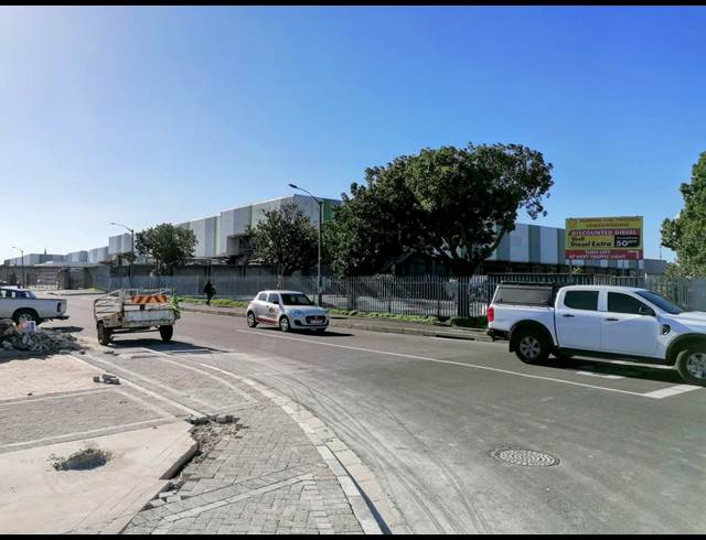 2,688M² WAREHOUSE TO LET IN BRACKENFELL CENTRAL