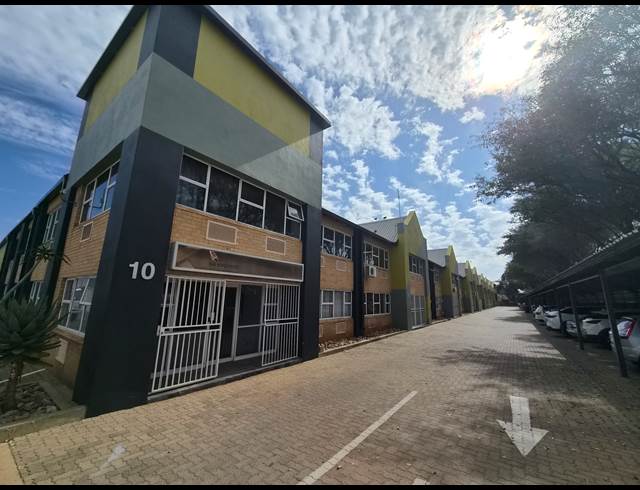 489M² WAREHOUSE TO LET IN GRAND CENTRAL