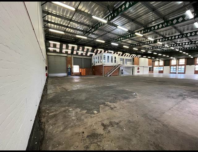 1,226M² WAREHOUSE TO LET IN WESTMEAD