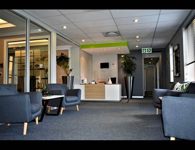 29M² BUILDING TO LET IN FOURWAYS