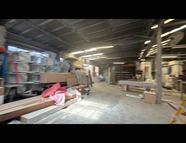 546M² WAREHOUSE TO LET IN EASTLEIGH