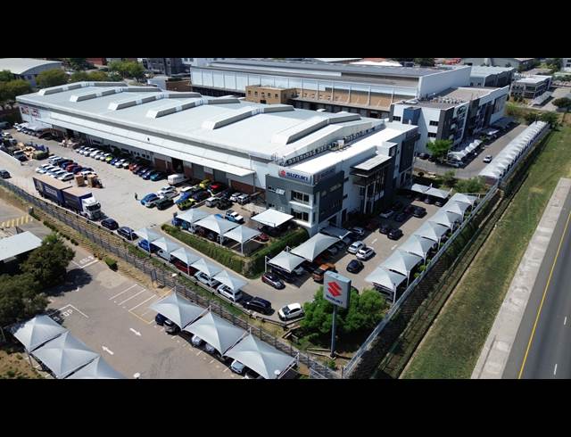 8,760M² WAREHOUSE TO LET IN LINBRO PARK