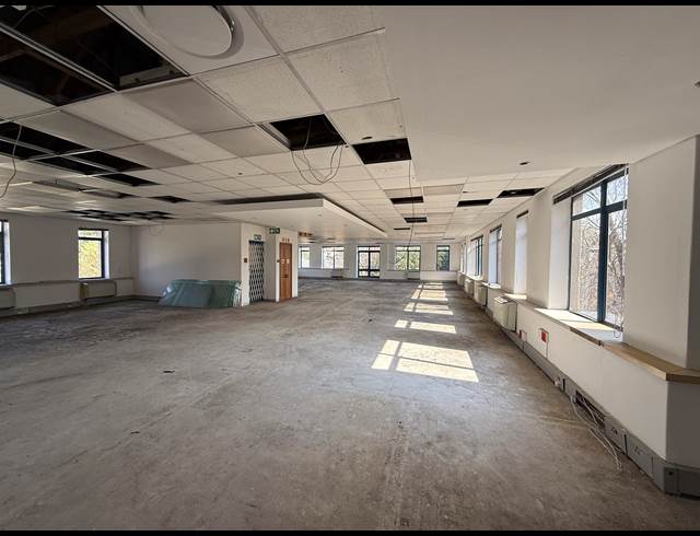 420M² OFFICE TO LET IN ROSEBANK