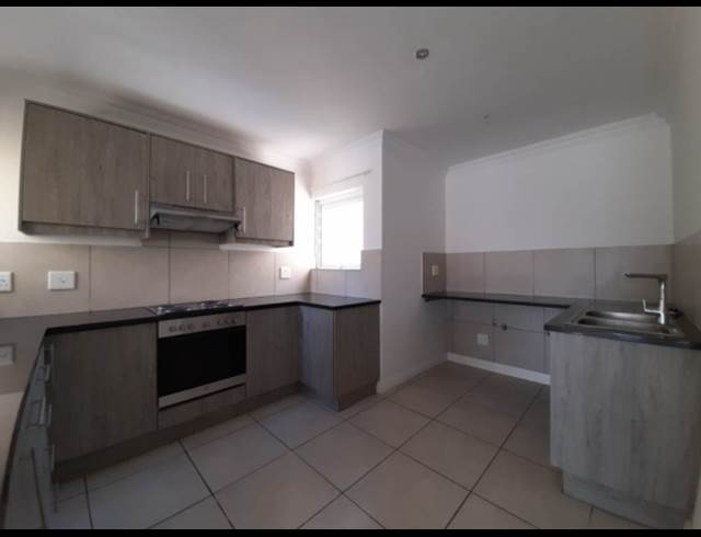 3 bed property to rent in BRACKENFELL SOUTH