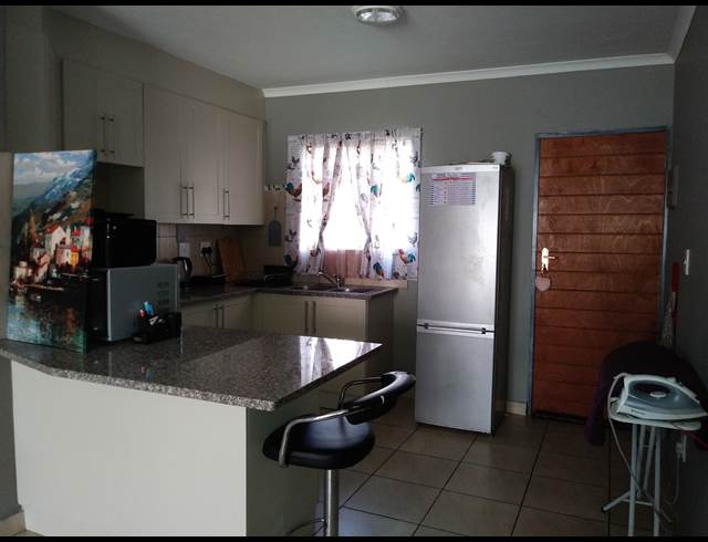 2 bed property to rent in ANNLIN