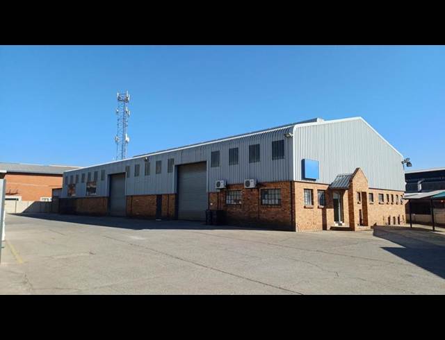 INDUSTRIAL PROPERTY TO RENT IN HENNOPSPARK