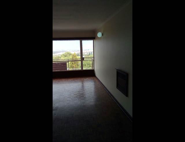 1 bed property to rent in FLORIDA