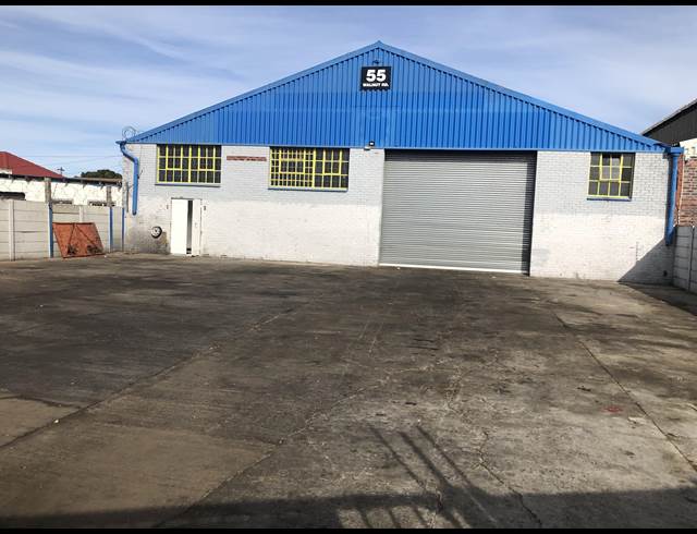 672M² WAREHOUSE TO LET IN WETTON