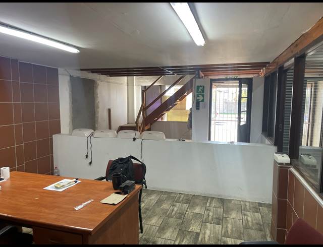 377M² WAREHOUSE TO LET IN OTTERY
