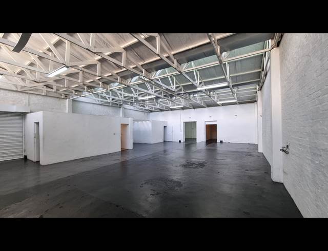538M² RETAIL TO LET IN WOODSTOCK