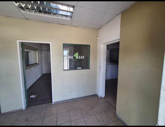 175M² OFFICE TO LET IN WADEVILLE