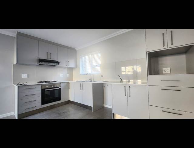 2 BEDROOM APARTMENT RENTED IN SUNNINGDALE