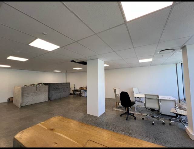 155.60M² OFFICE TO LET IN CAPE TOWN CITY CENTRE