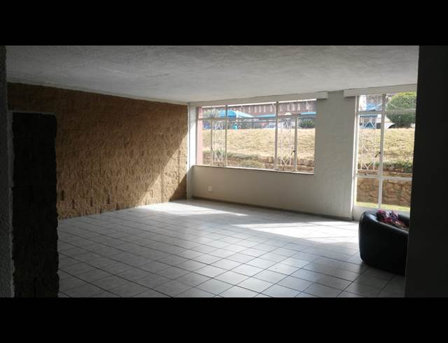 1 BEDROOM FLAT TO RENT