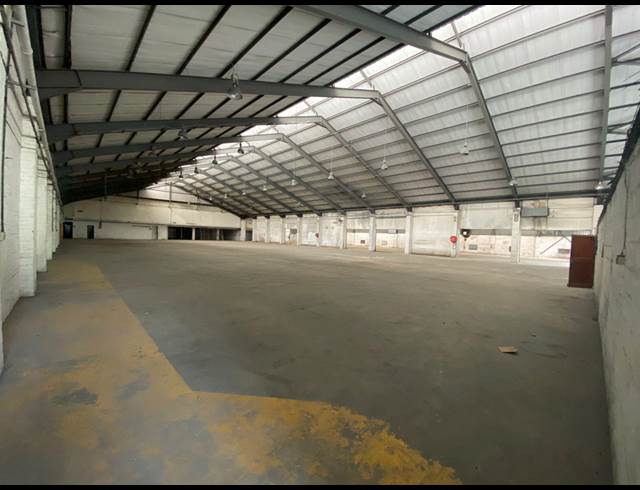 2,881M² WAREHOUSE TO LET IN EPPING INDUSTRIAL