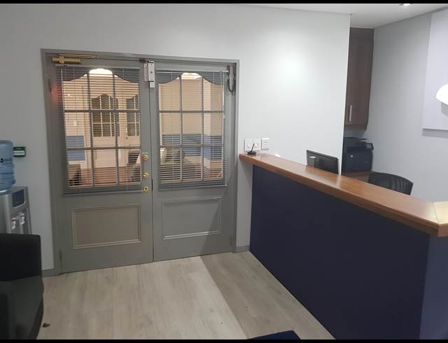 202M² OFFICE TO LET IN TYGER VALLEY