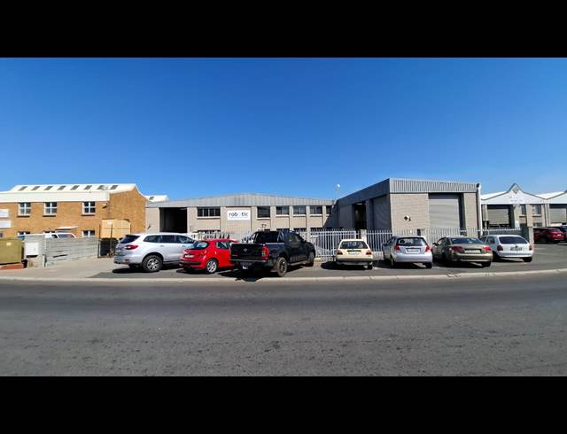 1,142M² WAREHOUSE TO LET IN BRACKENFELL INDUSTRIAL