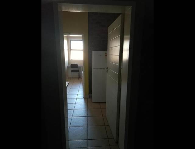 2 BEDROOM PROPERTY TO RENT IN DIE BULT