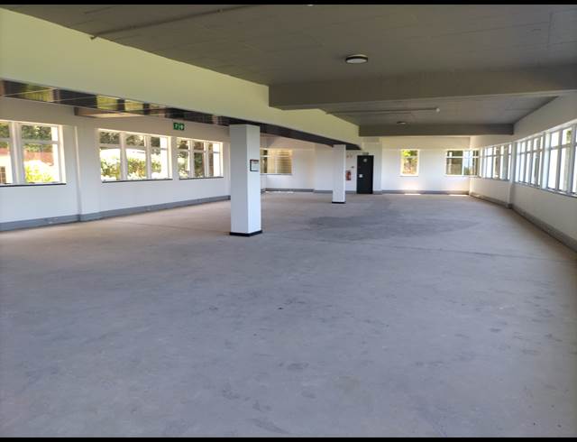 404.60M² OFFICE TO LET IN LA LUCIA