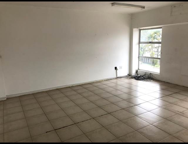 388M² FACTORY TO LET IN WESTMEAD