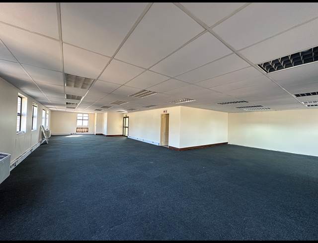 175M² OFFICE TO LET IN HIGHVELD TECHNOPARK