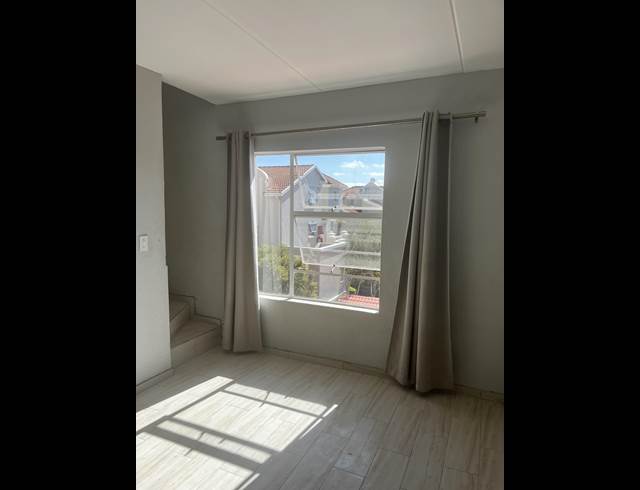 2 BEDROOM APARTMENT RENTED IN MORNINGSIDE
