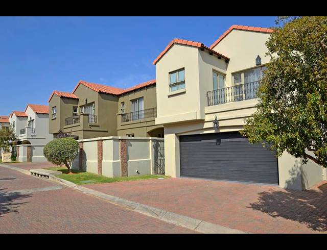 3 BEDROOM PROPERTY TO RENT IN SANDOWN