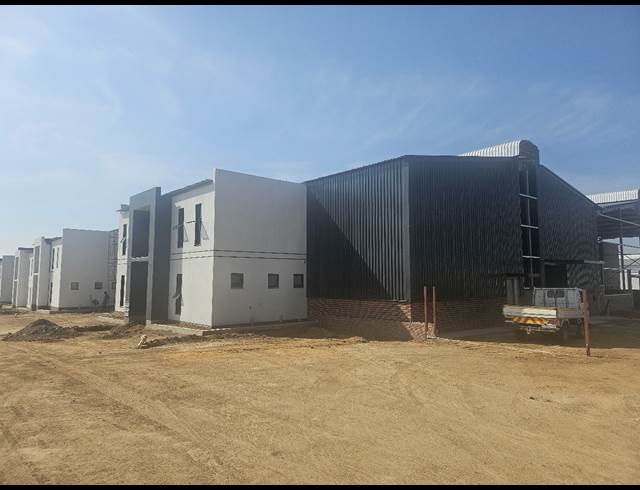662M² WAREHOUSE TO LET IN KNOPJESLAAGTE