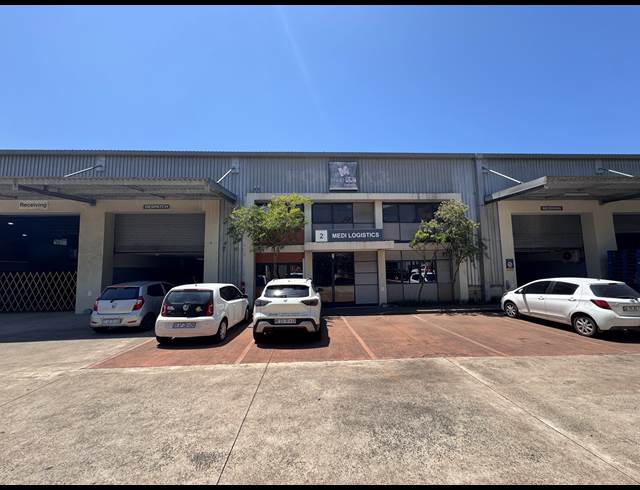 1,008M² WAREHOUSE TO LET IN RIVERHORSE VALLEY