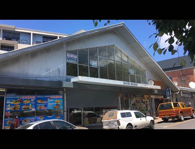 150M² FULL FLOOR TO LET IN CLAREMONT