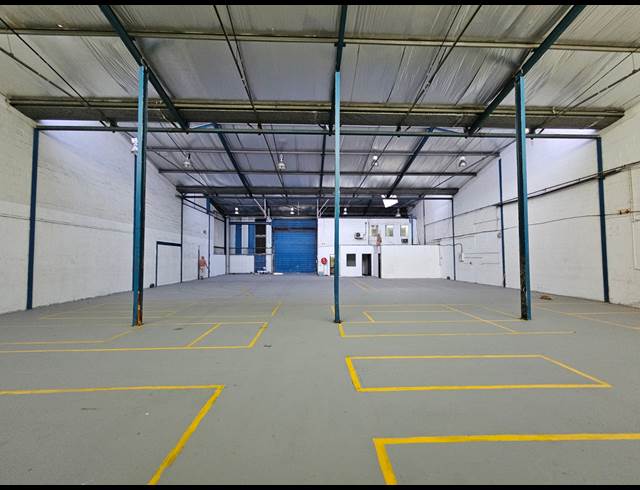 759M² WAREHOUSE TO LET IN BELLVILLE SOUTH