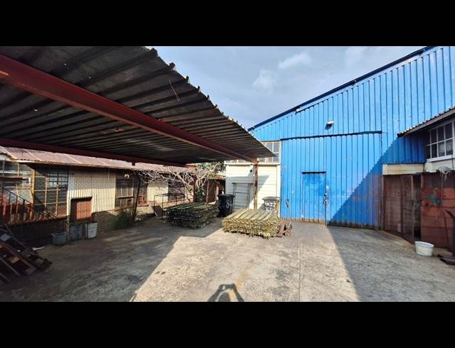 850M² WAREHOUSE TO LET IN KEW