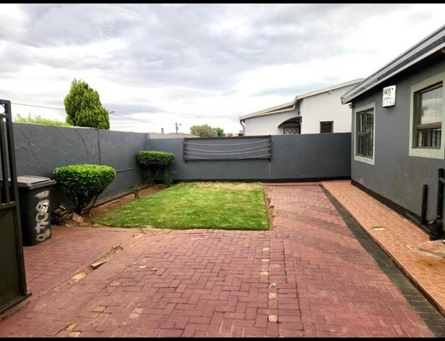 3 BEDROOM PROPERTY TO RENT IN GLEN RIDGE