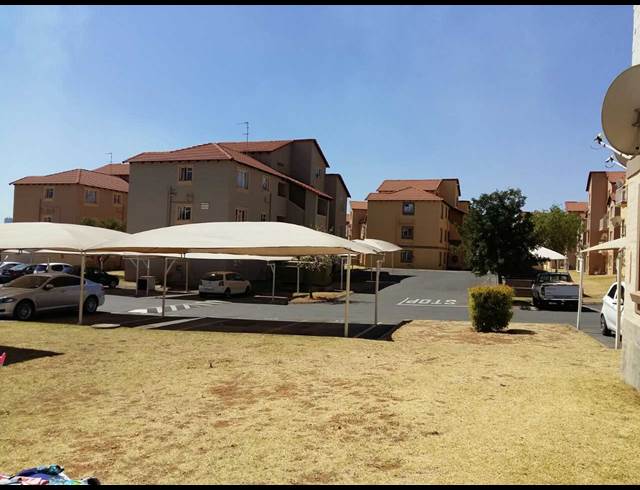 3 bed property to rent in ORMONDE