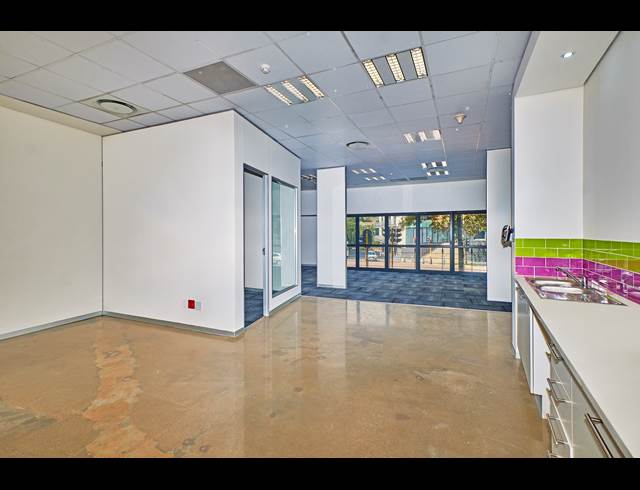 194M² OFFICE TO LET IN MELROSE ARCH