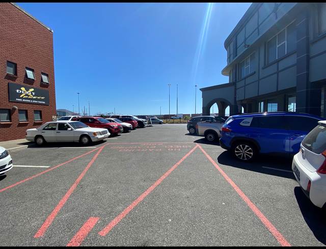 88M² OFFICE TO LET IN PAARDEN EILAND