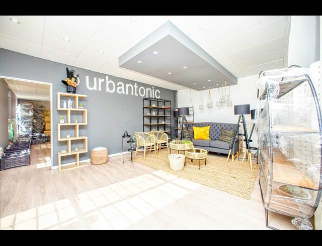 1,420M² WAREHOUSE TO LET IN WYNBERG