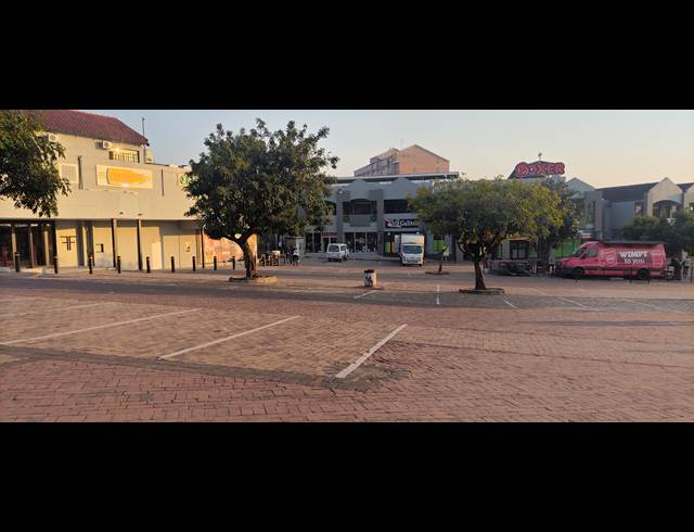 396M² BUSINESS CENTRE TO LET IN NELSPRUIT CENTRAL