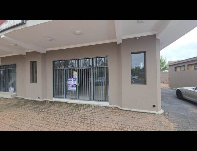 240M² RETAIL TO LET IN GROENKOL