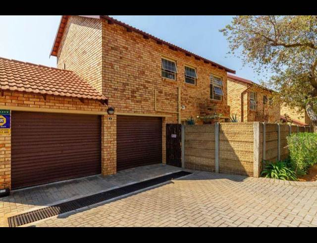 3 BEDROOM DUPLEX RENTED IN ALLEN'S NEK