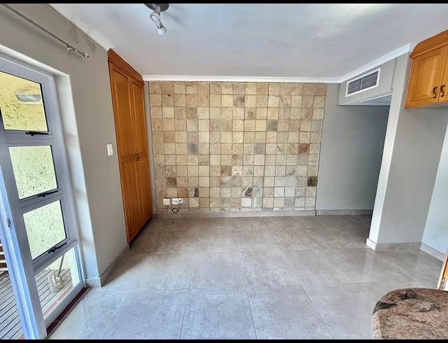 1 BEDROOM APARTMENT TO LET IN UMHLANGA RIDGE