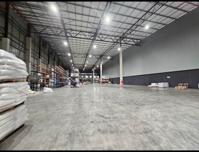 3,851M² WAREHOUSE TO LET IN ATLANTIC HILLS