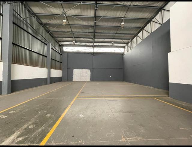 410M² WAREHOUSE TO LET IN RANDJESPARK