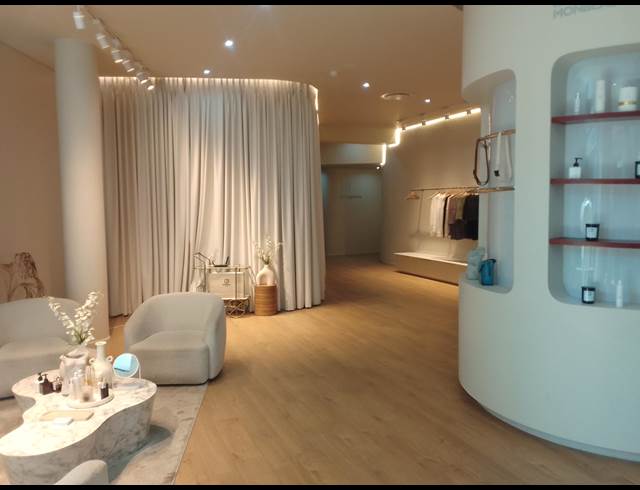 347M² BUSINESS CENTRE TO LET IN UMHLANGA RIDGESIDE